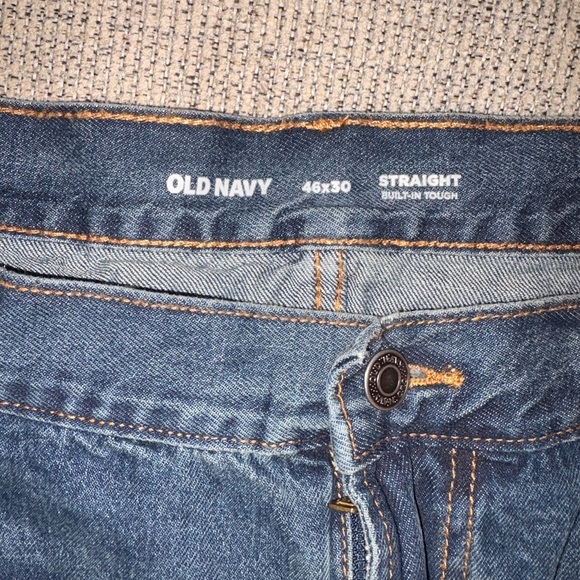 Old Navy Men's Dark Wash Straight Jeans - Picture 2 of 3